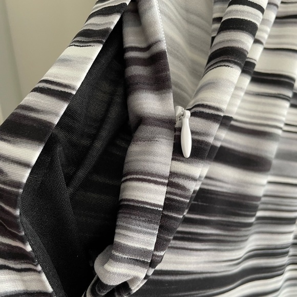 NWOT Marc New York, Andrew Marc Maxi Dress - Picture 4 of 7